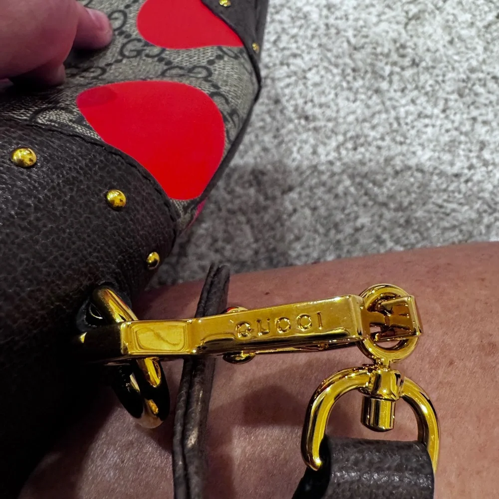 Gucci Geometric GG Supreme Canvas Jackie 1961 Small Studded Shoulder Bag - Picture 2 of 16